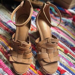Brown Sandals with Woven Straps